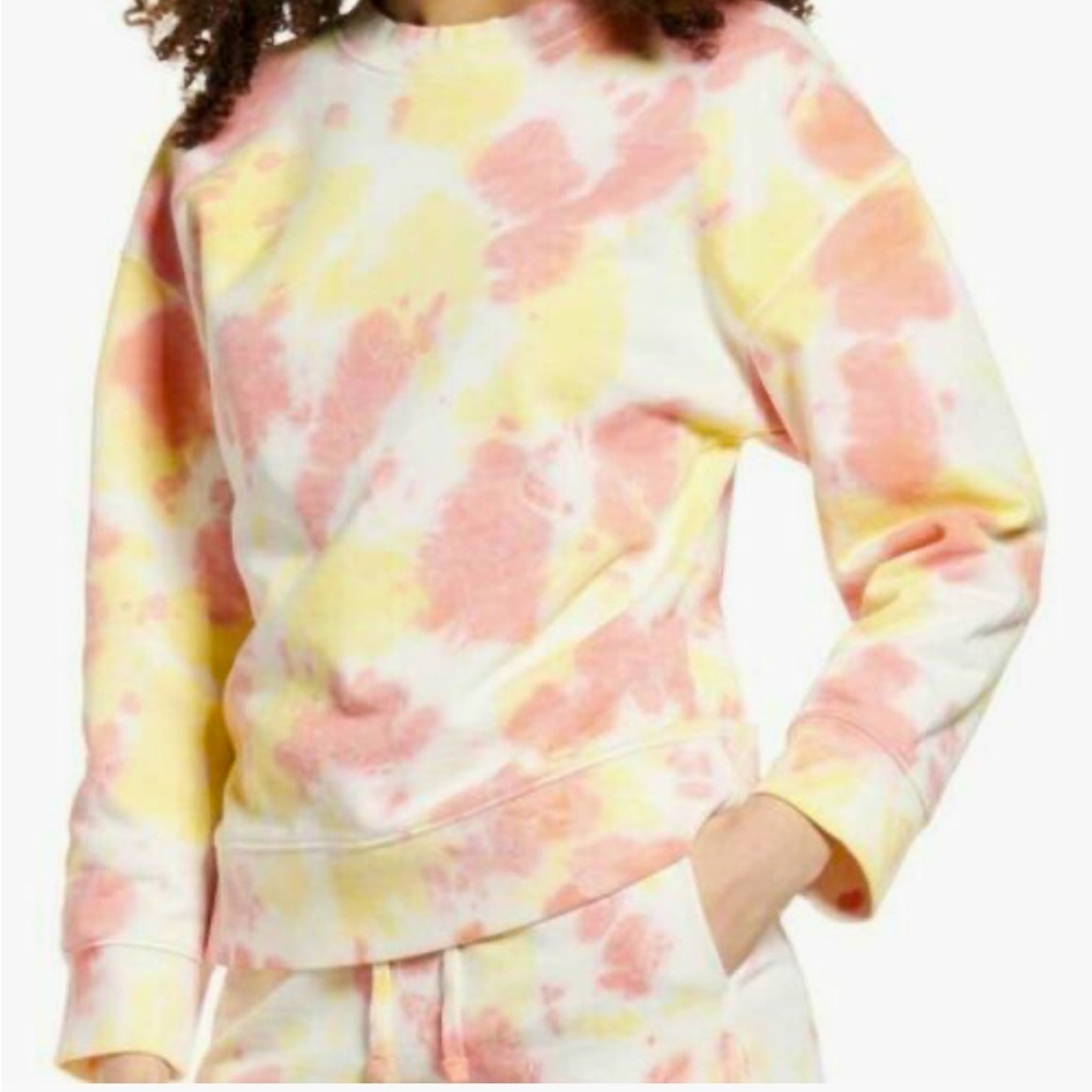 ✅ BP Yellow/ Orange Tie Dye pull over crewneck sweatshirt